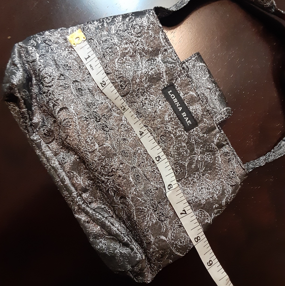 Lorna Rae Embroidered Evening Bag - Picture 9 of 9